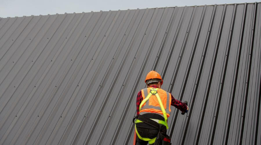 Professional gutter cleaning in Shallowater, TX